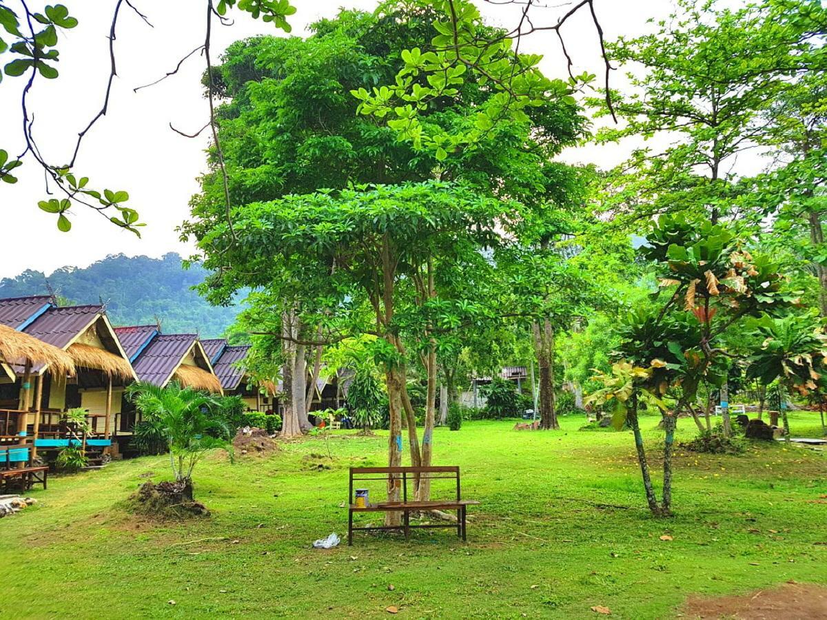 ฺbay Yard Hut Hotell Koh Chang Eksteriør bilde