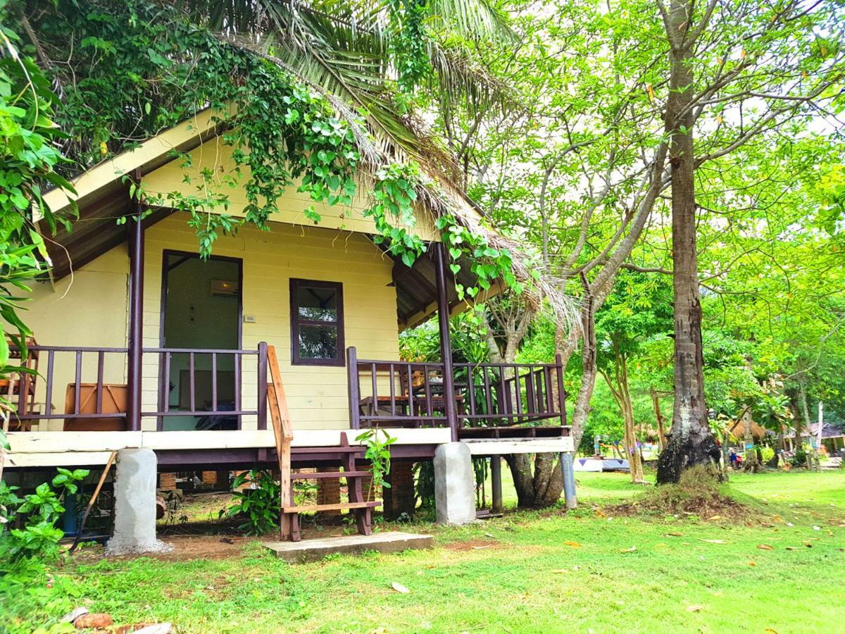 ฺbay Yard Hut Hotell Koh Chang Eksteriør bilde