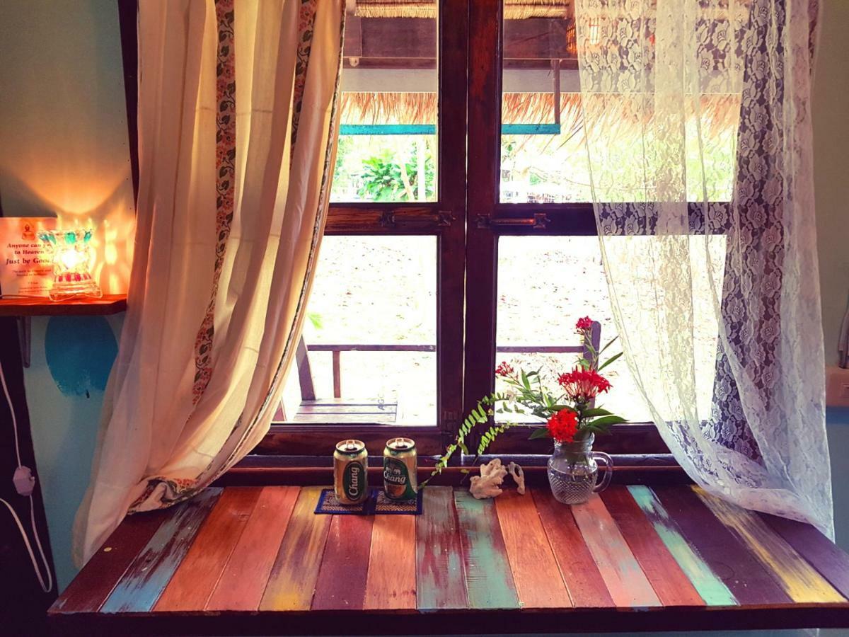 ฺbay Yard Hut Hotell Koh Chang Eksteriør bilde