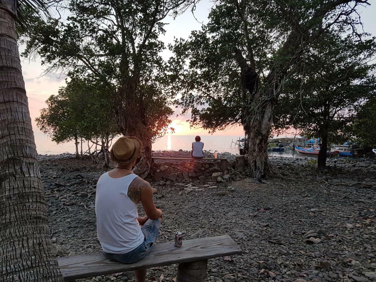 ฺbay Yard Hut Hotell Koh Chang Eksteriør bilde